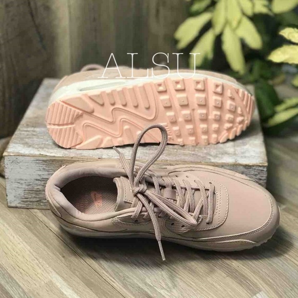 NWT Nike Air Max 90 Particle Beige W AUTHENTIC - Picture 5 of 7